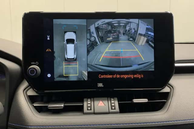 Toyota RAV4 (2024) thumbnail 33