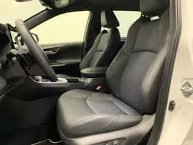 Toyota RAV4 (2024) thumbnail 37
