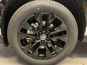 Toyota RAV4 (2024) thumbnail 9