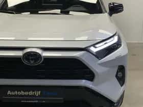 Toyota RAV4 (2024) thumbnail 10