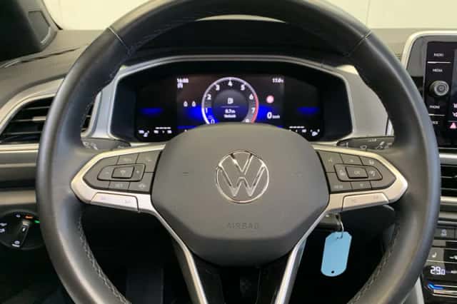 Volkswagen T-Roc (2024) thumbnail 19