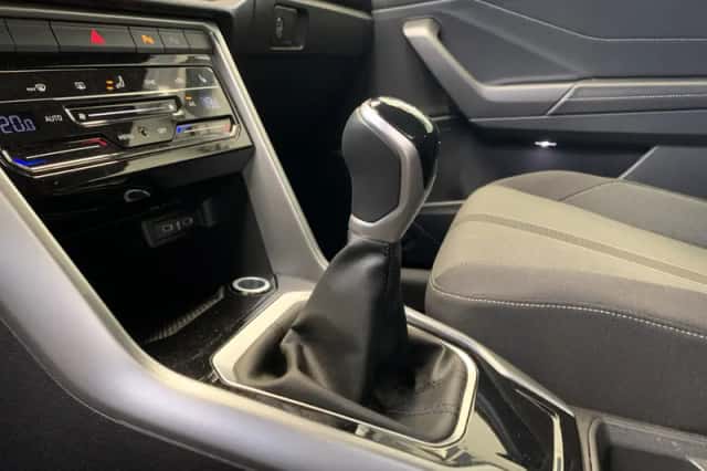 Volkswagen T-Roc (2024) thumbnail 29