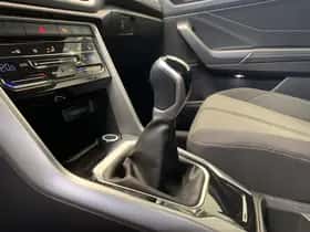 Volkswagen T-Roc (2024) thumbnail 29