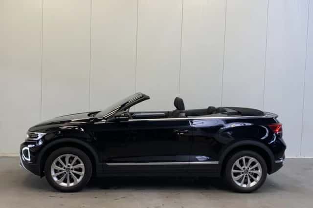 Volkswagen T-Roc (2024) thumbnail 4