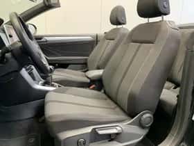 Volkswagen T-Roc (2024) thumbnail 32
