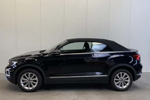 Volkswagen T-Roc (2024) thumbnail 5