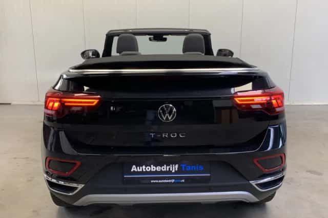 Volkswagen T-Roc (2024) thumbnail 41