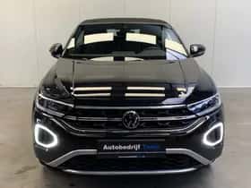 Volkswagen T-Roc (2024) thumbnail 42