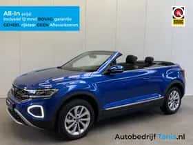 Volkswagen T-Roc (2024) thumbnail 1