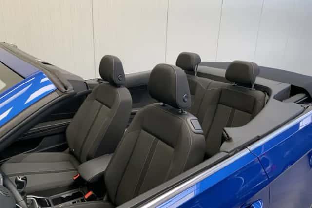 Volkswagen T-Roc (2024) thumbnail 15