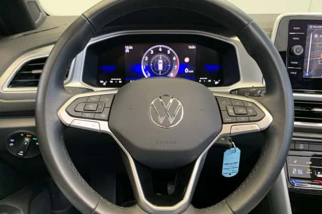 Volkswagen T-Roc (2024) thumbnail 23