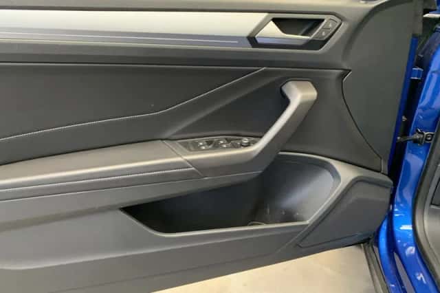 Volkswagen T-Roc (2024) thumbnail 35