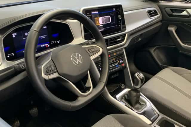 Volkswagen T-Roc (2024) thumbnail 37