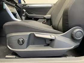 Volkswagen T-Roc (2024) thumbnail 40