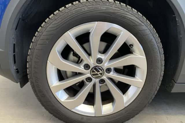 Volkswagen T-Roc (2024) thumbnail 8
