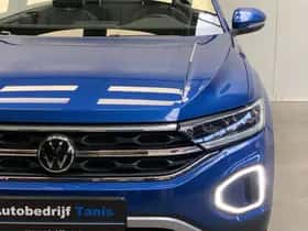 Volkswagen T-Roc (2024) thumbnail 9