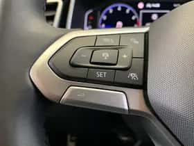 Volkswagen T-Roc (2024) thumbnail 19