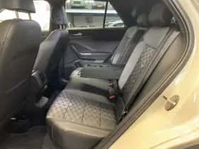 Volkswagen T-Roc (2024) thumbnail 48
