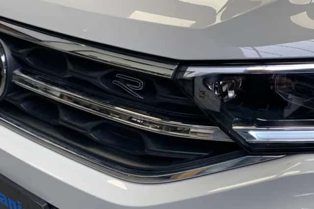 Volkswagen T-Roc (2024) thumbnail 10