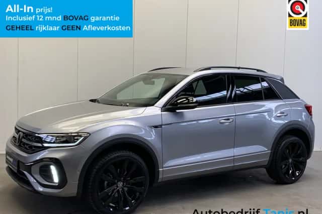 Volkswagen T-Roc (2024) thumbnail 1