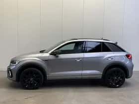 Volkswagen T-Roc (2024) thumbnail 3