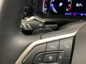 Volkswagen T-Roc (2024) thumbnail 25