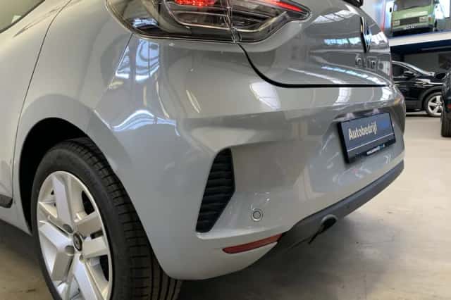 Renault Clio (2024) thumbnail 16