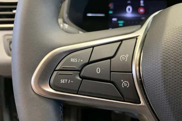 Renault Clio (2024) thumbnail 22