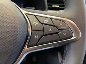 Renault Clio (2024) thumbnail 25
