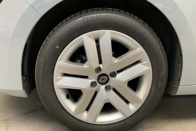 Renault Clio (2024) thumbnail 9
