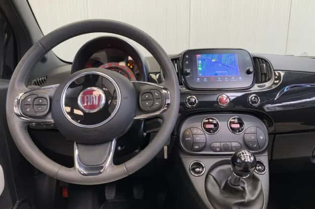 Fiat 500C (2022) thumbnail 4