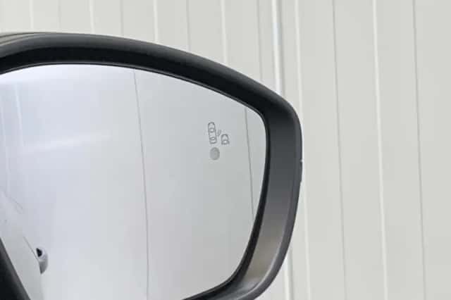 Opel Corsa (2024) thumbnail 11