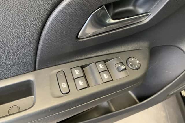 Opel Corsa (2024) thumbnail 33