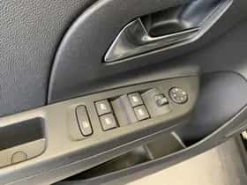 Opel Corsa (2024) thumbnail 33