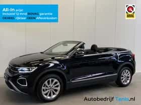 Volkswagen T-Roc (2024) thumbnail 1