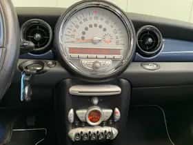 MINI Cabrio thumbnail 23