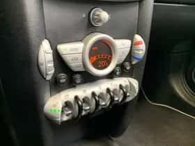 MINI Cabrio thumbnail 26