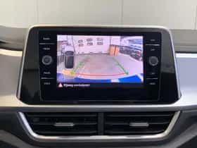 Volkswagen T-Roc (2024) thumbnail 24