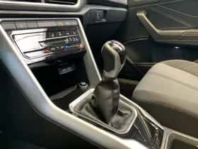 Volkswagen T-Roc (2024) thumbnail 29