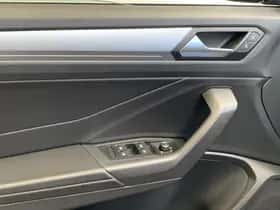 Volkswagen T-Roc (2024) thumbnail 30