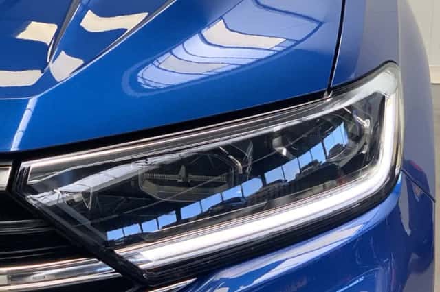 Volkswagen T-Roc (2024) thumbnail 10