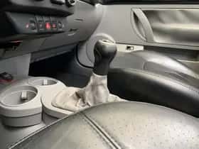 Volkswagen New (2003) thumbnail 21