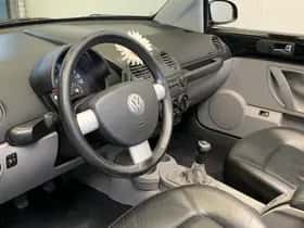 Volkswagen New (2003) thumbnail 23