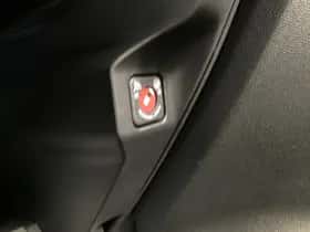 Opel Corsa (2024) thumbnail 37