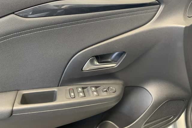 Opel Corsa (2024) thumbnail 40