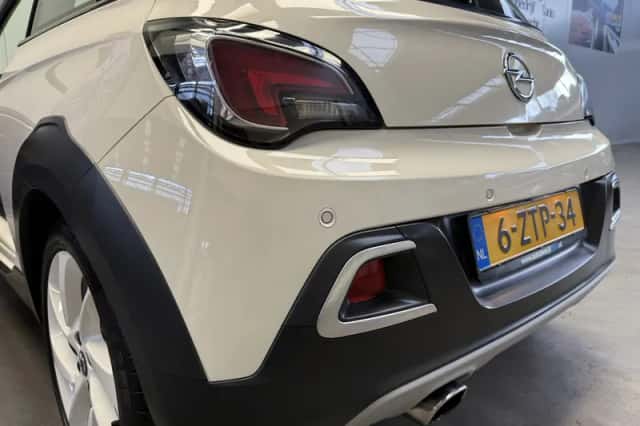 Opel Adam (2015) thumbnail 20