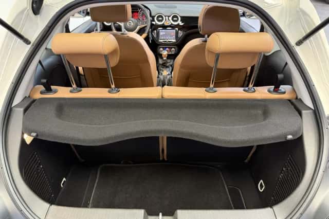 Opel Adam (2015) thumbnail 39