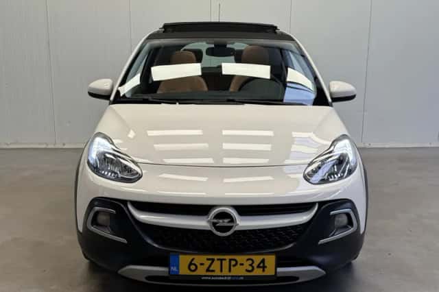Opel Adam (2015) thumbnail 41