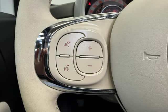 Fiat 500C (2022) thumbnail 25