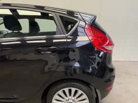 Ford Fiesta (2009) thumbnail 13